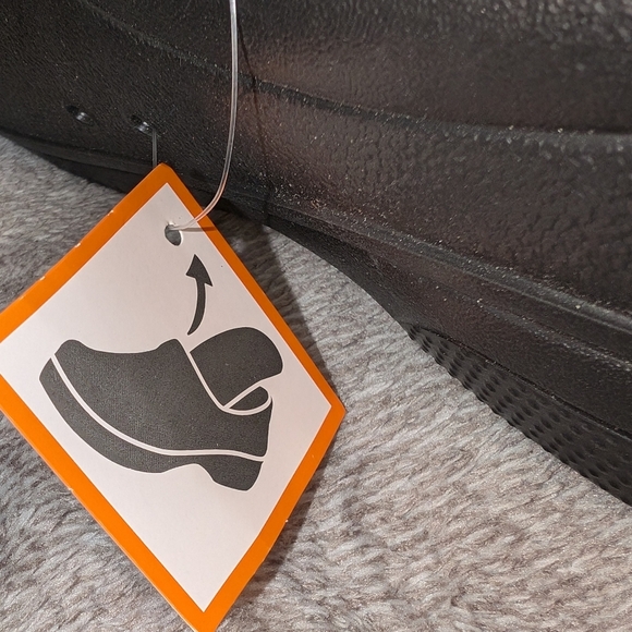 On The Clock Slip Resistant Slip On unisex Crocs - Picture 12 of 12